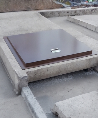 Металлический люк Металлический люк